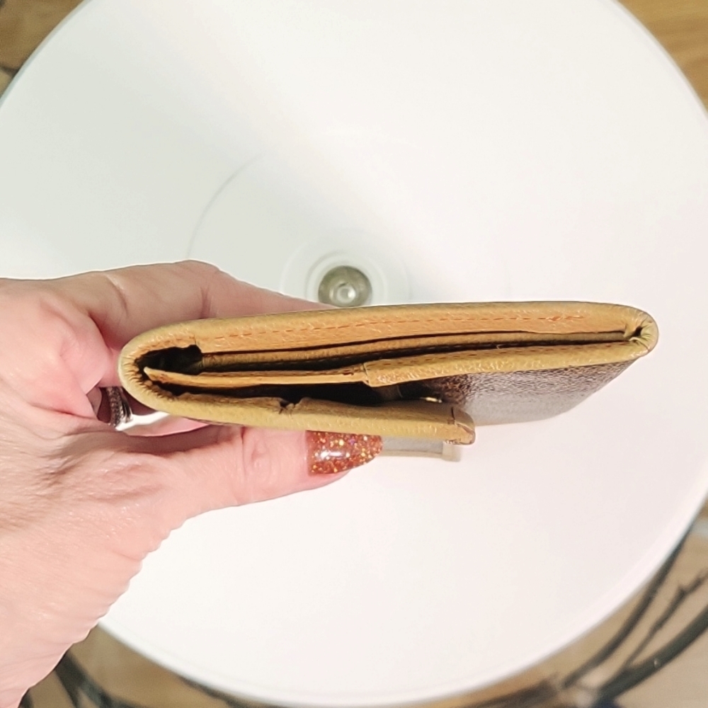 Vintage Celine Crossbody & Wallet - Picture 7 of 16
